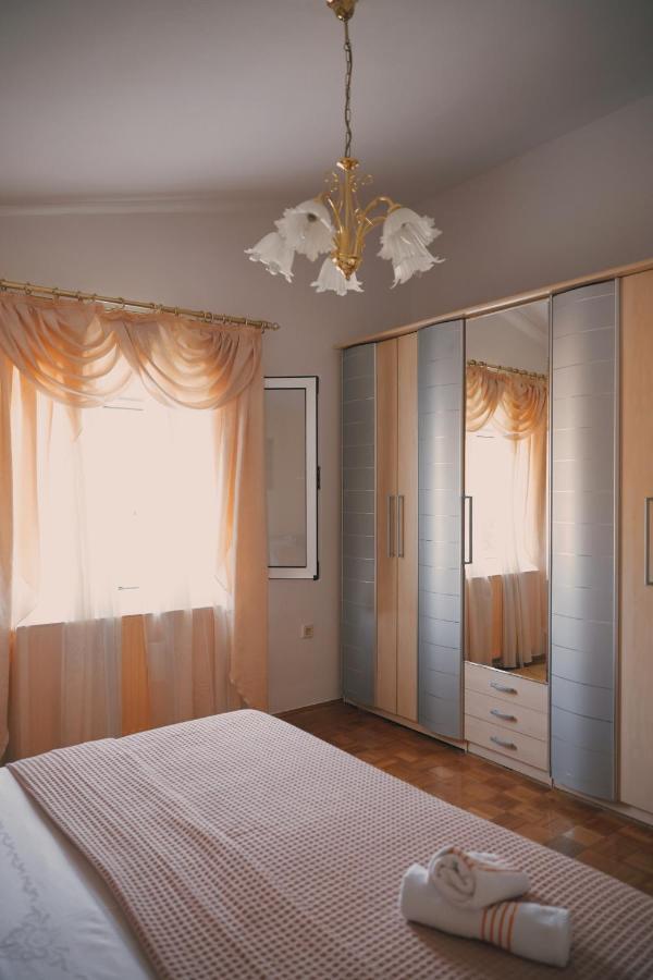 Apartment Blanka With A Beautiful View Of Trogir Dış mekan fotoğraf